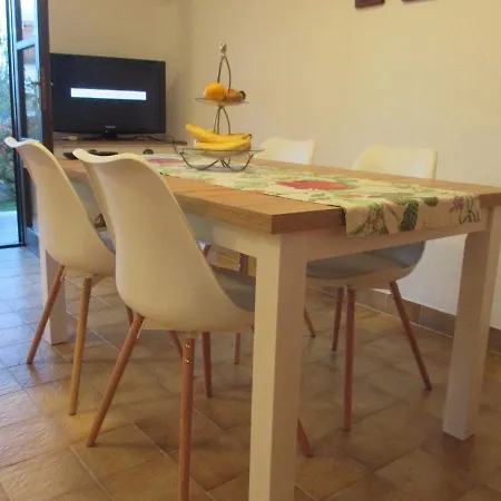 Apartman By The Sea Sumartin, Brac - 14703